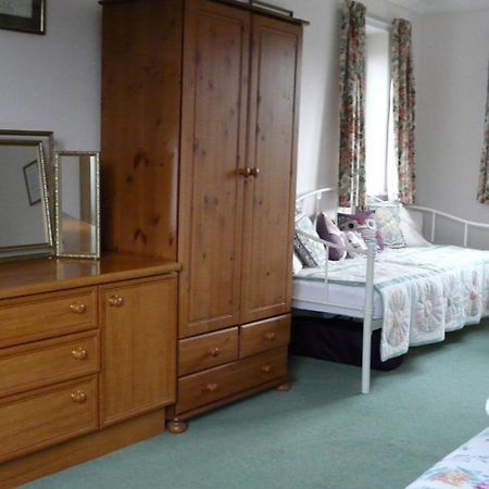 Bramley Cottage Holidays شيشستر المظهر الخارجي الصورة