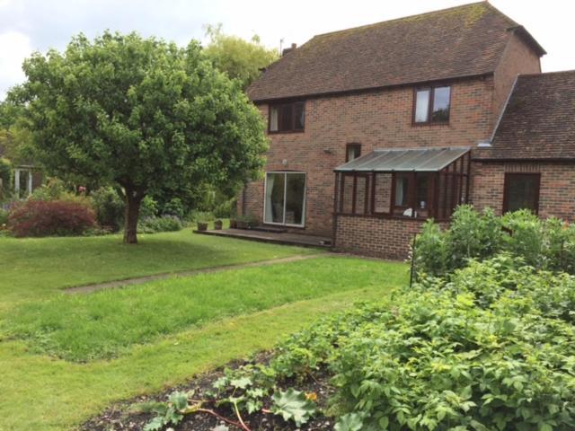 Bramley Cottage Holidays شيشستر المظهر الخارجي الصورة